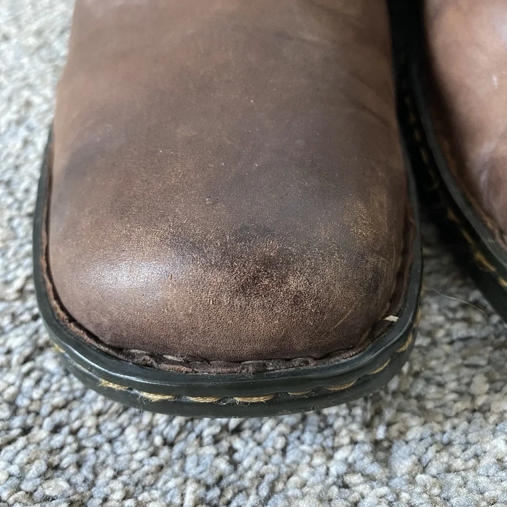 Born Chukka Boots Men 10.5 M/W EU 44.5 Brown Leather Lace Up Distressed Casual